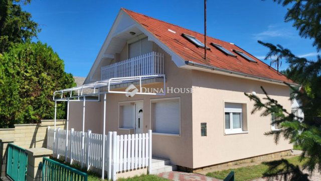Eladó nyaraló, Balatonfenyvesen, Földváry Miksa utcában 79 M Ft