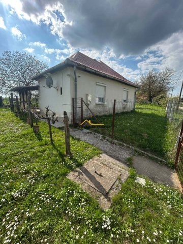 Eladó családi ház, Polányon 16.9 M Ft, 2 szobás