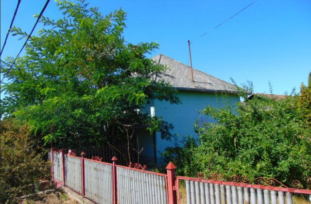 Eladó családi ház, Nyírmadán, Madách úton 10.2 M Ft