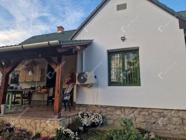 Eladó családi ház, Felsőmocsoládon 47 M Ft, 4 szobás