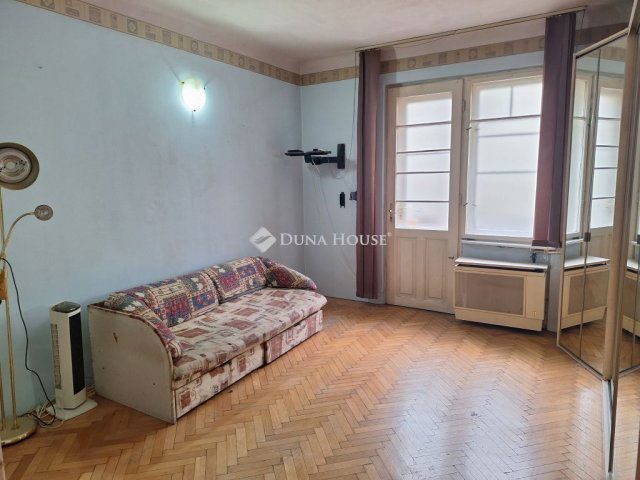 Kiadó téglalakás, albérlet, IX. kerületben, Sobieski János utcában