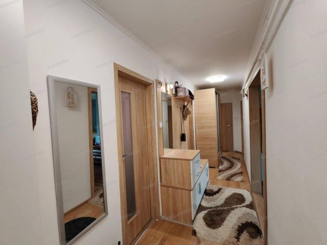 Eladó téglalakás, Nyíregyházán 59.9 M Ft, 3 szobás