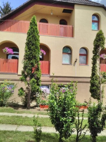 Eladó családi ház, Nyírmadán 42.5 M Ft, 4+1 szobás