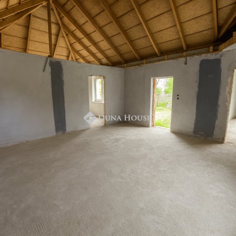 Eladó családi ház, Budapesten, XVIII. kerületben 99.9 M Ft