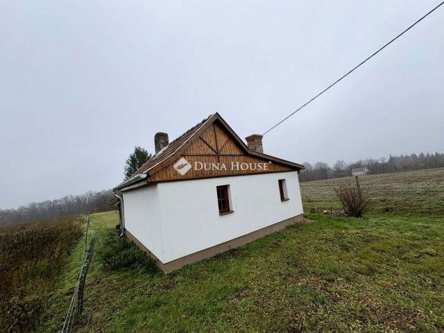 Eladó családi ház, Zalaszentbalázson 6.9 M Ft, 1 szobás