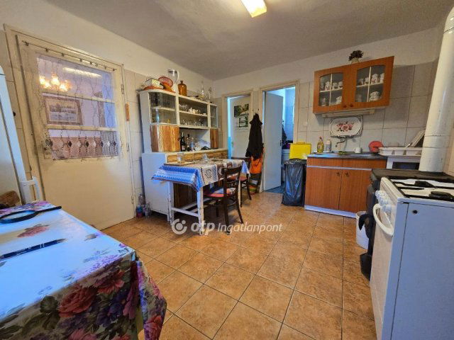 Eladó családi ház, Homokbödögén 47.9 M Ft, 4+1 szobás