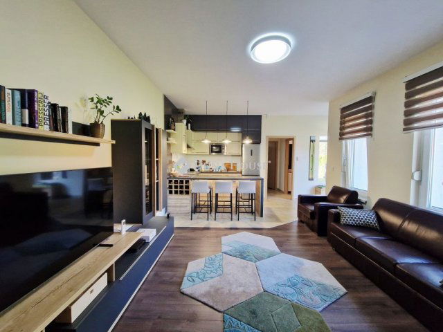 Kiadó családi ház, albérlet, Kecskeméten 290 E Ft / hó