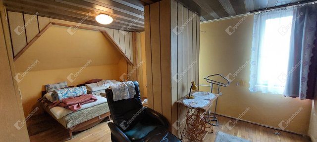 Eladó családi ház, Zalaszentivánon 54.99 M Ft, 7 szobás