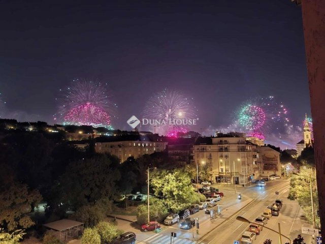 Eladó téglalakás, Budapesten, I. kerületben 115 M Ft, 2 szobás