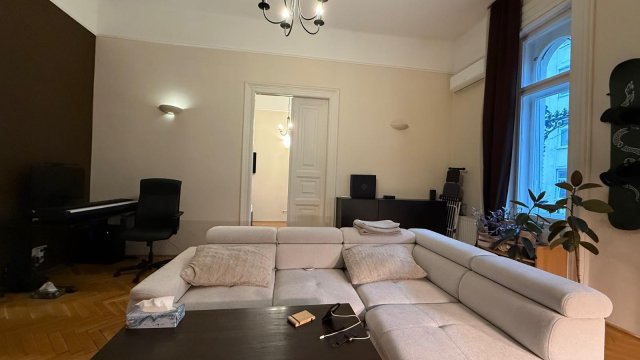 Eladó téglalakás, Budapesten, VI. kerületben 104.9 M Ft