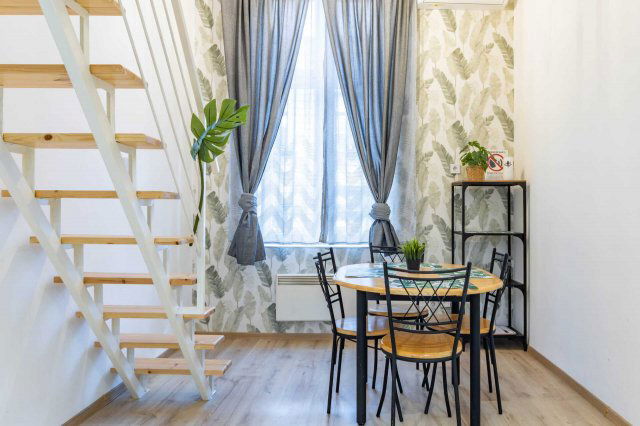 Eladó téglalakás, Budapesten, VI. kerületben, Szondi utcában