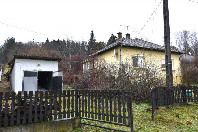 Eladó családi ház, Keménfán 12.5 M Ft, 2 szobás