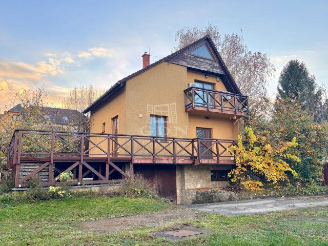 Kiadó családi ház, albérlet, Budaörsön 399 E Ft / hó