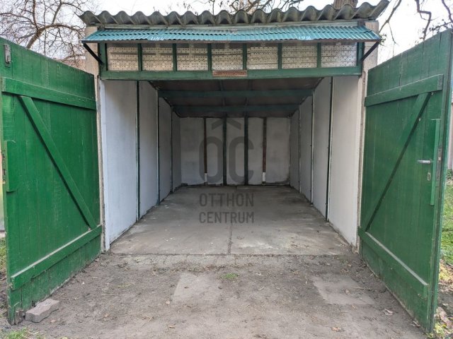 Eladó garázs, Tatán 5.1 M Ft / költözzbe.hu