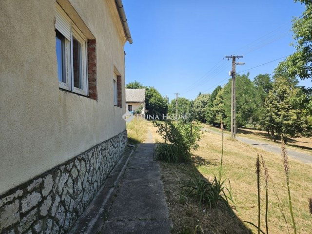 Eladó családi ház, Kistótfalun 21.9 M Ft, 4 szobás
