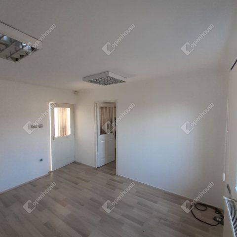 Eladó ipari ingatlan, Debrecenben 130 M Ft / költözzbe.hu