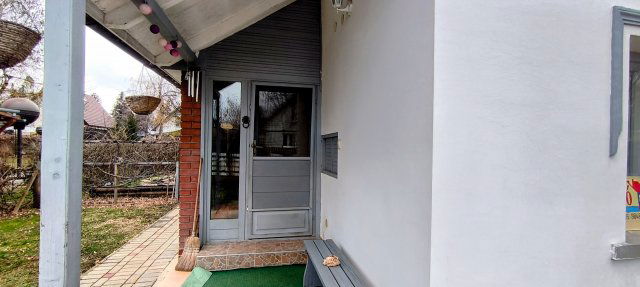 Eladó családi ház, Gyulán 32.3 M Ft, 1+2 szobás