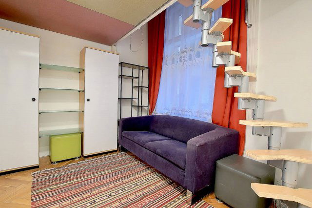 Eladó téglalakás, Budapesten, VII. kerületben 79.9 M Ft