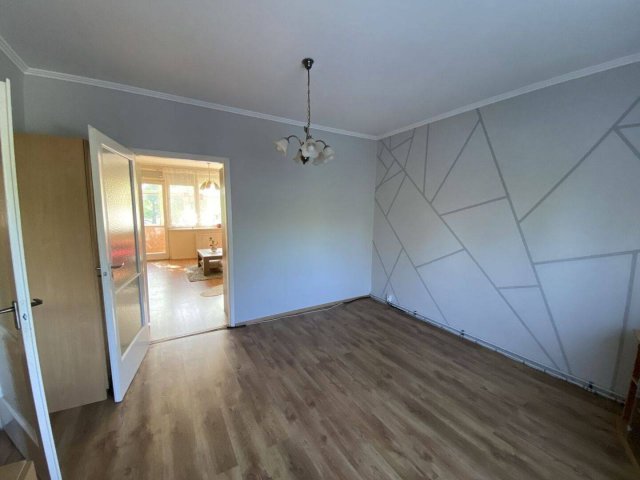 Eladó panellakás, Békéscsabán 34.9 M Ft, 2 szobás