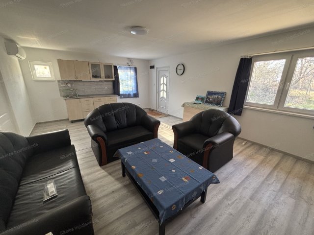 Eladó mezogazdasagi ingatlan, Tatán 20.99 M Ft, 1 szobás