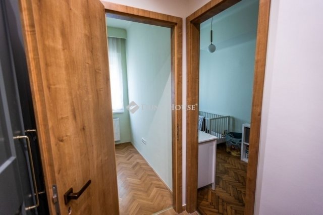 Eladó téglalakás, Budapesten, VII. kerületben 138.99 M Ft
