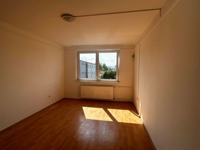 Kiadó téglalakás, albérlet, Miskolcon 110 E Ft / hó, 2 szobás