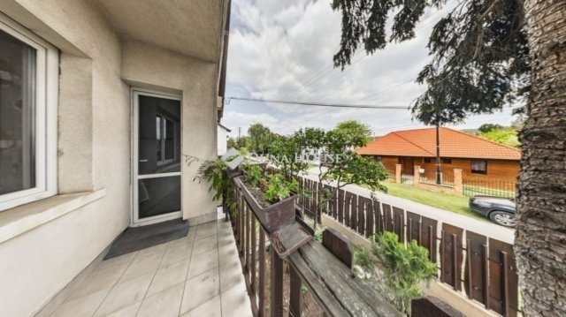 Eladó családi ház, Fóton 119 M Ft, 7 szobás