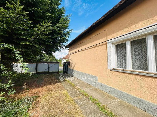 Eladó családi ház, Gávavencsellőn 16.9 M Ft, 3+1 szobás