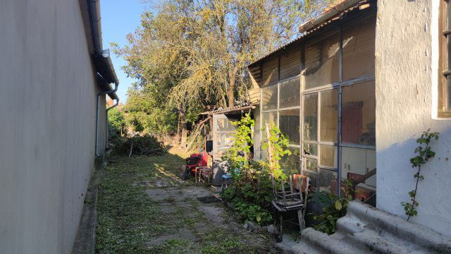 Eladó családi ház, Tapolcán 33.9 M Ft, 2 szobás