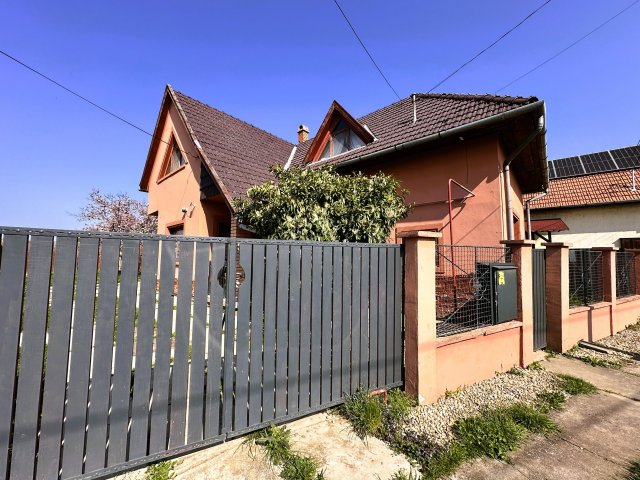 Eladó családi ház, Sarkadon 34.9 M Ft, 3 szobás