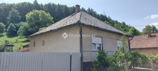 Eladó családi ház, Bükkszéken 32 M Ft, 3 szobás