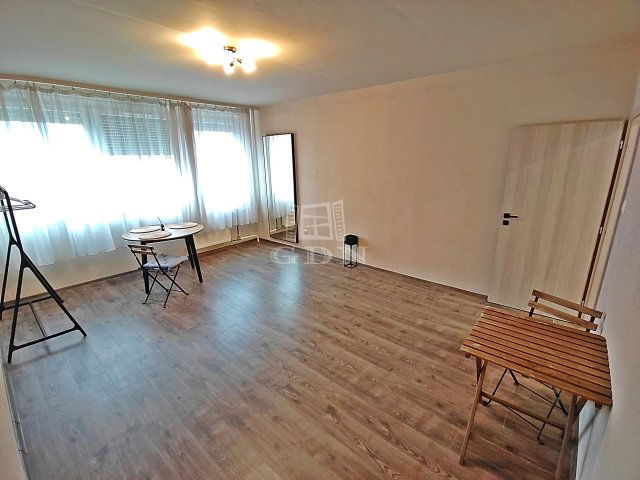 Eladó panellakás, Budapesten, XIV. kerületben 63 M Ft, 1+1 szobás