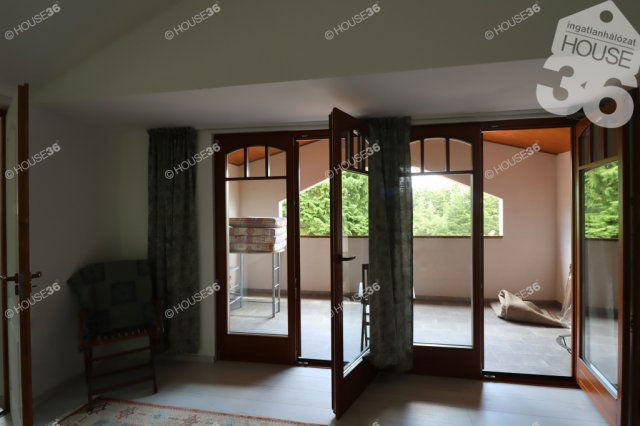 Eladó családi ház, Leányfaluban 133.95 M Ft, 3 szobás