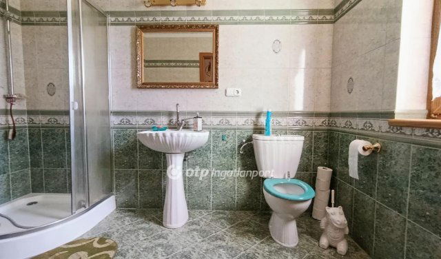 Eladó családi ház, Isaszegen 125 M Ft, 4 szobás