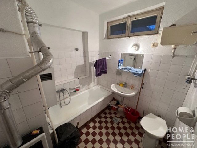 Eladó téglalakás, Hódmezővásárhelyen 41.9 M Ft, 1+1 szobás