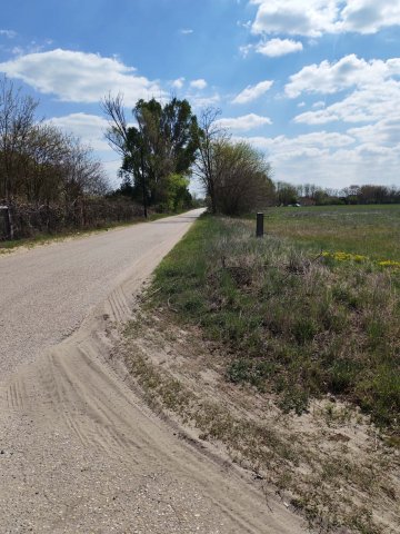 Eladó mezogazdasagi ingatlan, Csemőn 3.2 M Ft