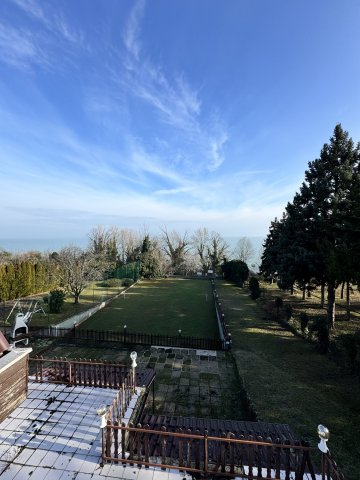 Eladó családi ház, Balatonszepezden 179 M Ft, 13 szobás