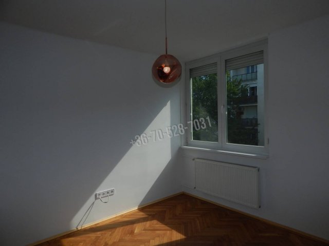 Eladó téglalakás, Tatabányán, Köztársaság útján 54.9 M Ft