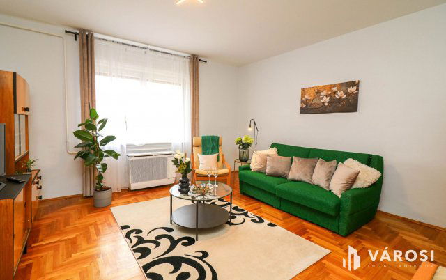 Eladó családi ház, Békéscsabán 46 M Ft, 2 szobás