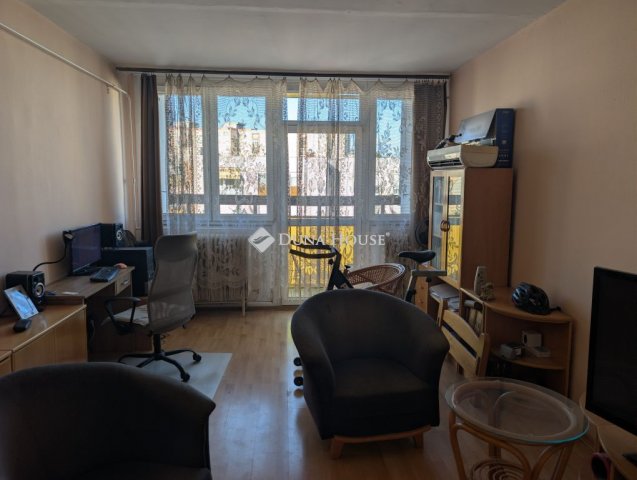 Eladó panellakás, Kaposváron 34.9 M Ft, 2 szobás