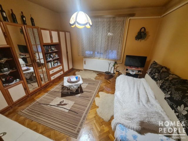 Eladó családi ház, Hódmezővásárhelyen 44.5 M Ft, 4 szobás