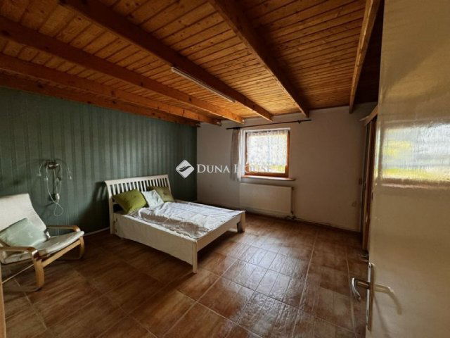 Eladó családi ház, Enyingen 39.999 M Ft, 3 szobás