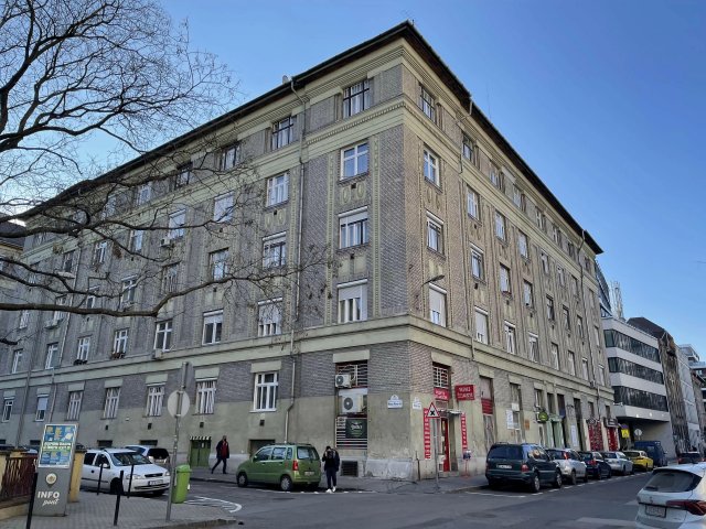 Eladó téglalakás, Budapesten, VIII. kerületben 119.9 M Ft