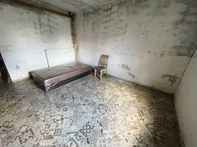 Eladó családi ház, Galambokon 17.6 M Ft, 2 szobás