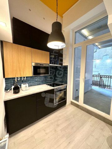 Kiadó téglalakás, albérlet, Budapesten, V. kerületben, 2 szobás