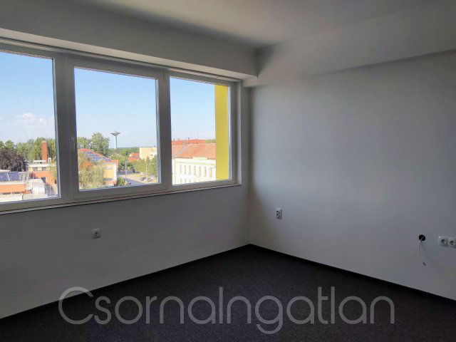 Kiadó téglalakás, albérlet, Kapuváron 124 E Ft / hó, 2 szobás