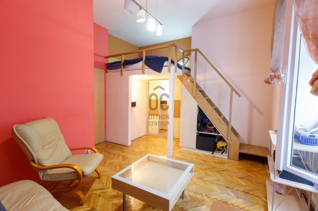 Eladó téglalakás, V. kerületben, Veres Pálné utcában