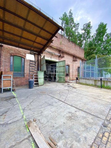 Eladó ipari ingatlan, Budapesten, XXI. kerületben 112.5 M Ft