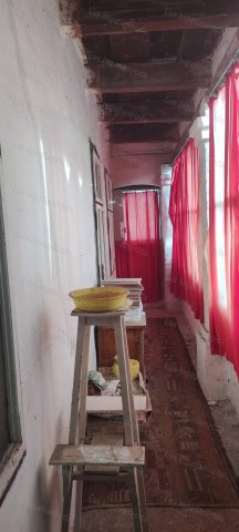 Eladó családi ház, Oroszlányban 39 M Ft, 5 szobás