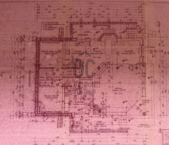 Eladó családi ház, Budapesten, II. kerületben 320 M Ft, 7 szobás